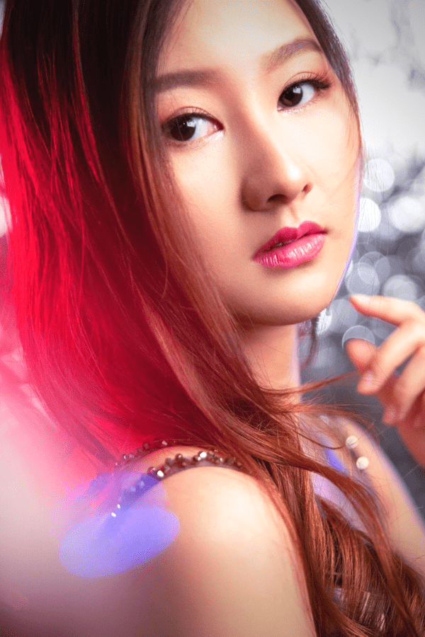推介: Emily 薇薇